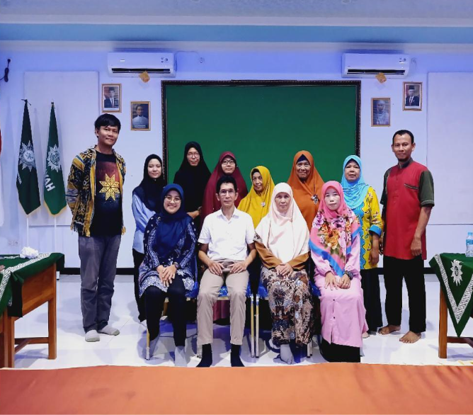 Upaya Pemulihan Trauma Anak Penyintas di Tuban: Dosen BK UM Kolaborasi dengan KPPA dan Yayasan Aisyiyah Menuju SDGs Kehidupan Sehat dan Sejahtera