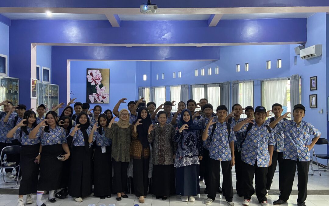 Dosen BK UM Memberikan Pelatihan Self-Management melalui Experiential Learning sebagai upaya Pencegahan Perilaku Fear of Missing Out (FoMO) bagi Siswa SMK Nasional Malang