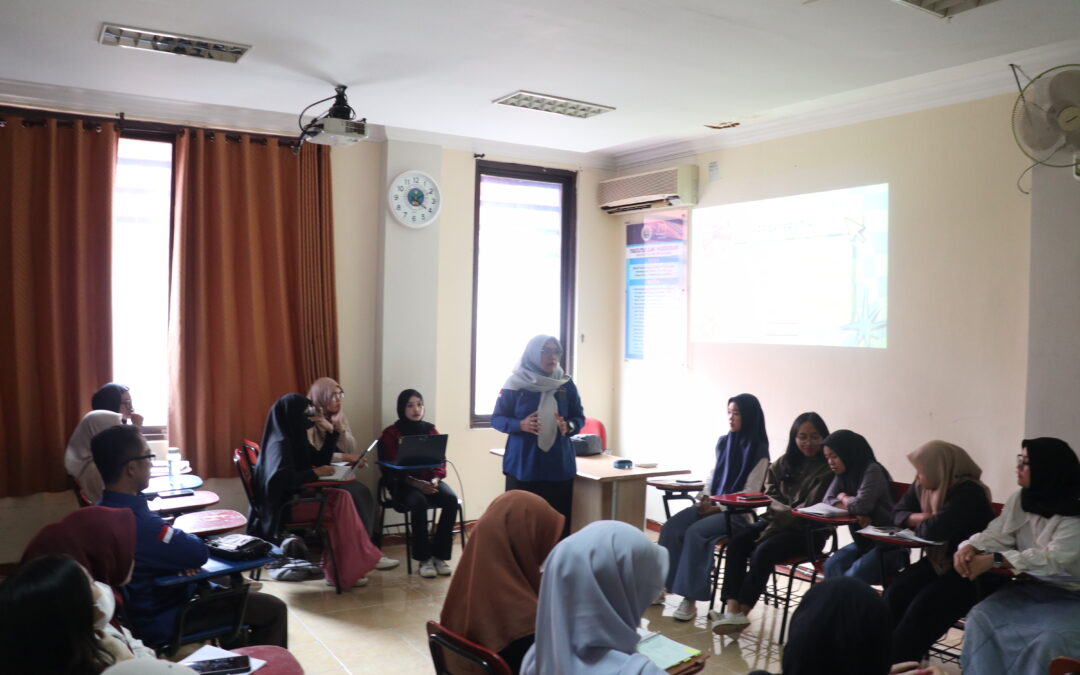 Dosen Praktisi Evi Selvia Wulan Agustin, S.Psi., M.Pd. Hadirkan Wawasan Pendidikan Kontekstual bagi Mahasiswa S3 BK FIP UM